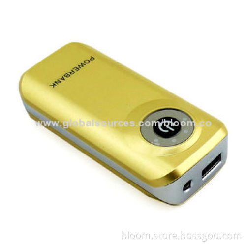 5,200mAh Mobile Phone Charger with LED Flashlight, Suitable for iPhone/iPad/iPod